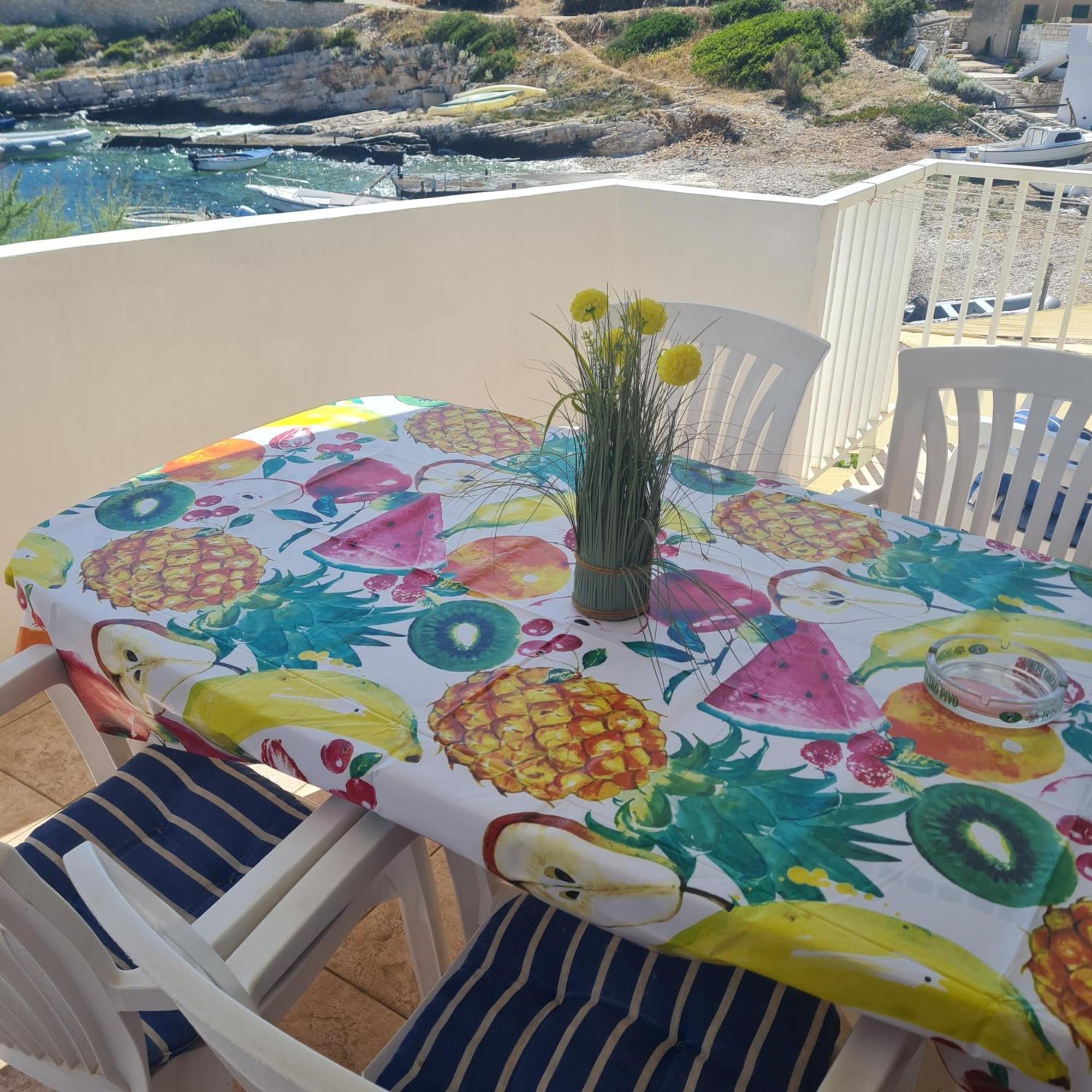 Apartment Karuza Rukavac Vis Pokoj fotografie