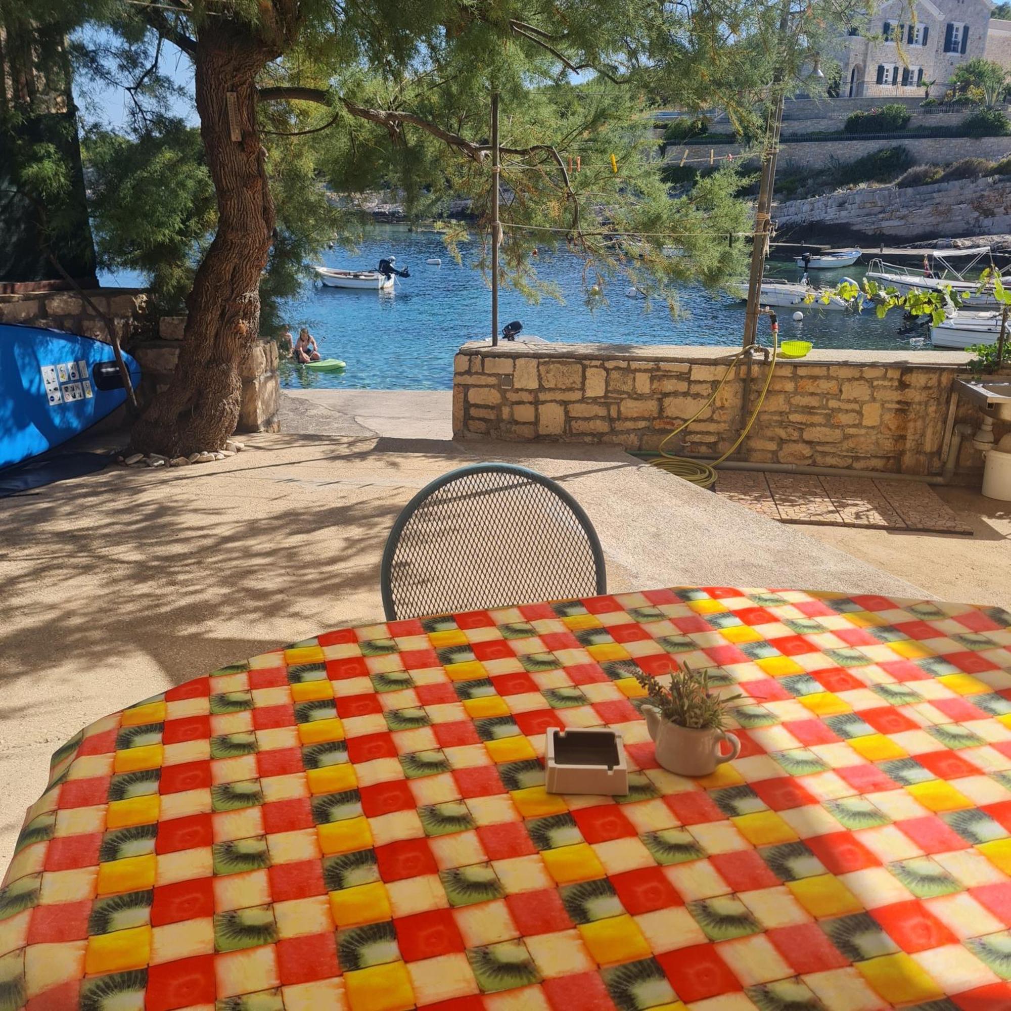 Apartment Karuza Rukavac Vis Pokoj fotografie