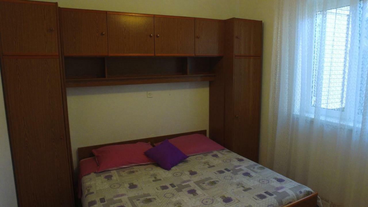 Apartment Karuza Rukavac Vis Exteriér fotografie