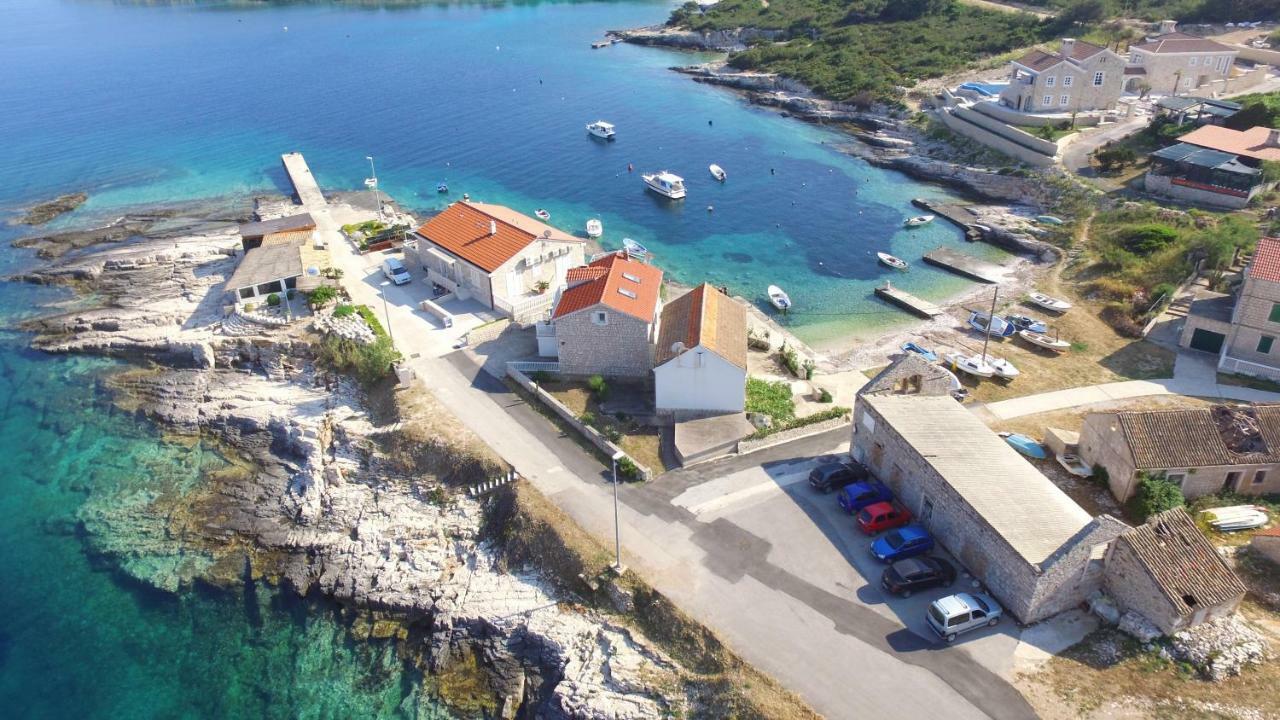Apartment Karuza Rukavac Vis Pokoj fotografie